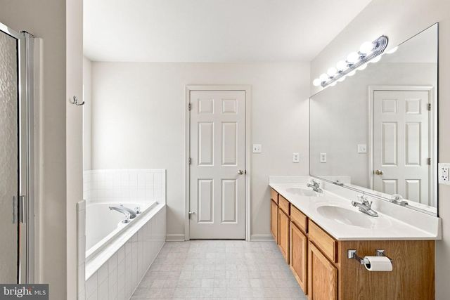 309 YORKTOWN BLVD, Locust Grove, VA 22508