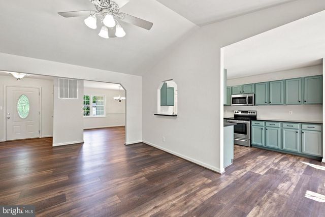 309 YORKTOWN BLVD, Locust Grove, VA 22508