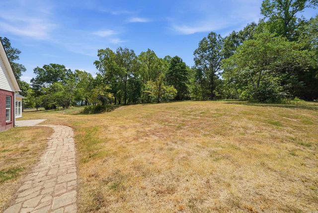 9 Summer Hill Drive, Greenbrier, AR 72032
