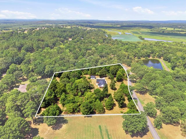 9 Summer Hill Drive, Greenbrier, AR 72032
