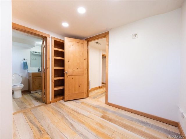 5012 W 36th Avenue 5, Denver, CO 80212
