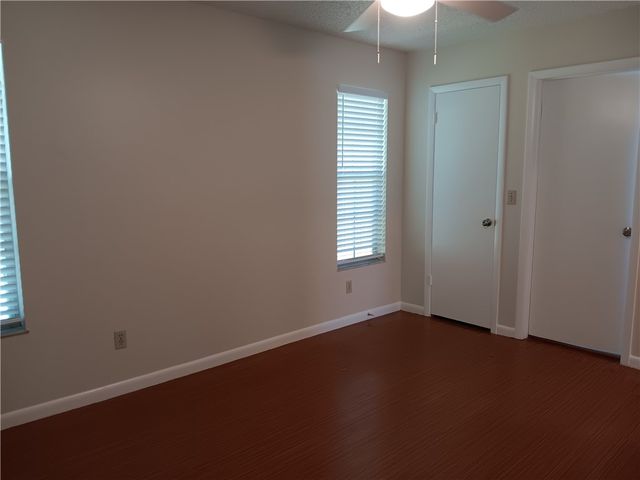 1844 23rd Avenue, Vero Beach, FL 32960