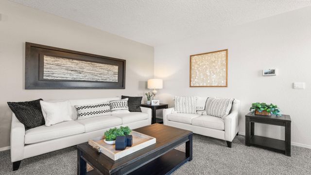 10532 Tinaja Way SW, Albuquerque, NM 87121