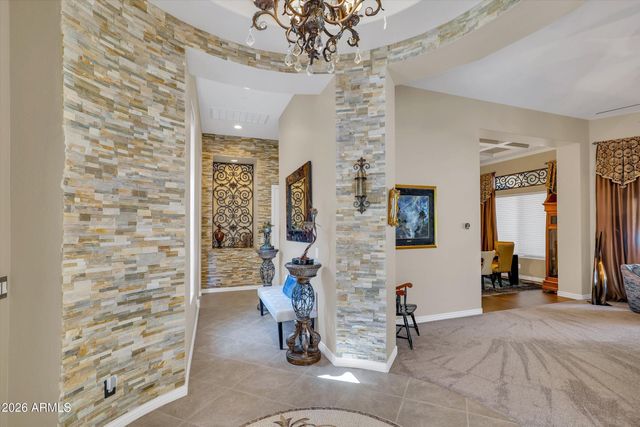 40808 N THUNDER HILLS Court, Phoenix, AZ 85086