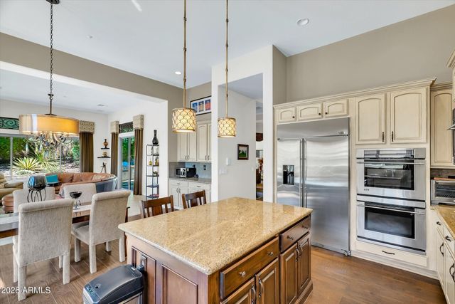 40808 N THUNDER HILLS Court, Phoenix, AZ 85086