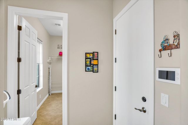 40808 N THUNDER HILLS Court, Phoenix, AZ 85086