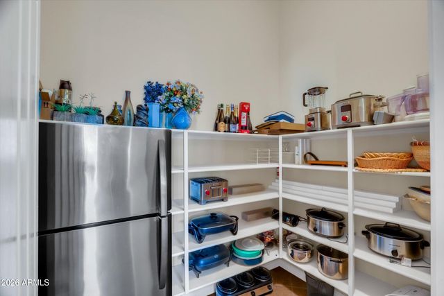 40808 N THUNDER HILLS Court, Phoenix, AZ 85086