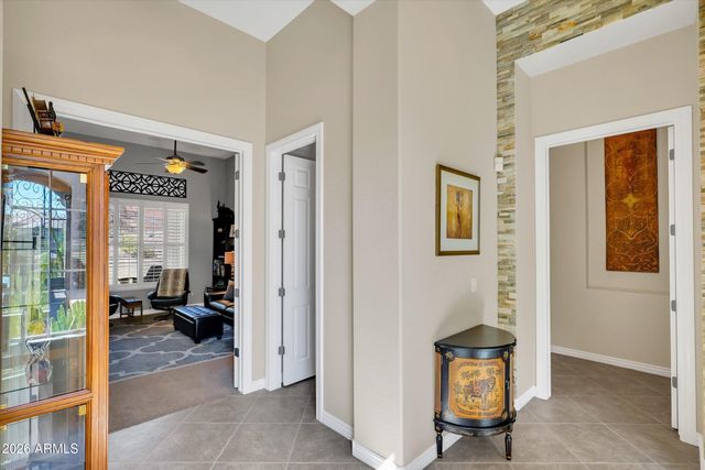 40808 N THUNDER HILLS Court, Phoenix, AZ 85086