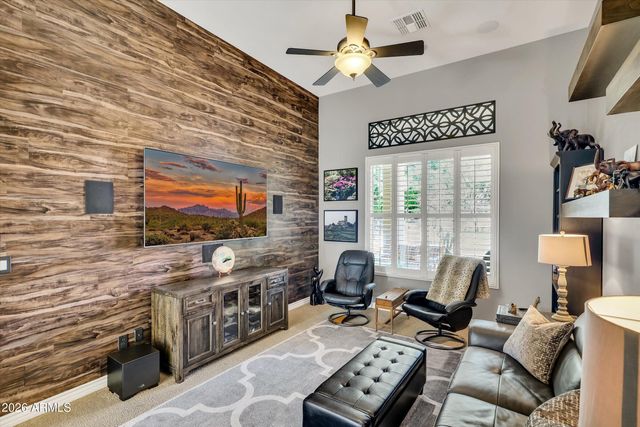 40808 N THUNDER HILLS Court, Phoenix, AZ 85086