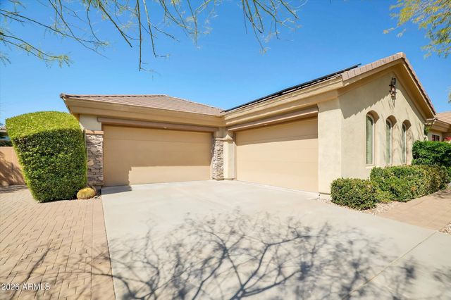 40808 N THUNDER HILLS Court, Phoenix, AZ 85086