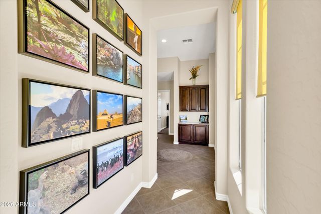 40808 N THUNDER HILLS Court, Phoenix, AZ 85086