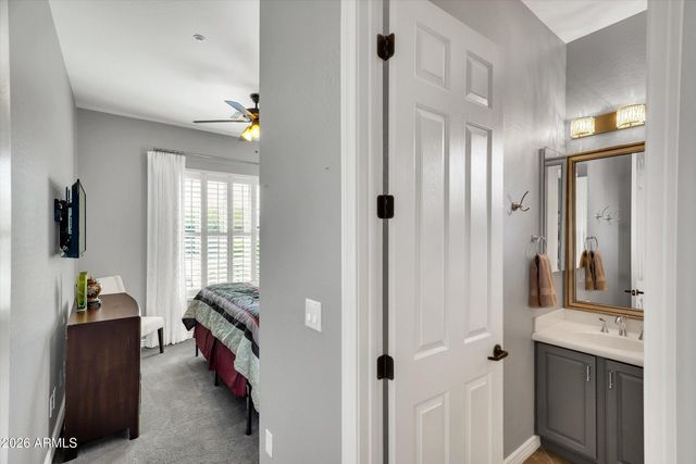 40808 N THUNDER HILLS Court, Phoenix, AZ 85086