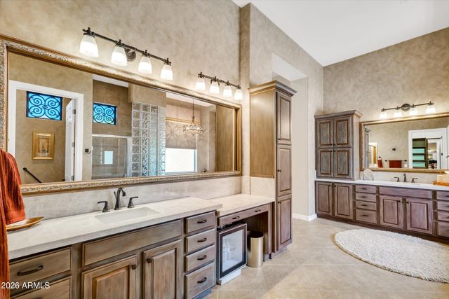 40808 N THUNDER HILLS Court, Phoenix, AZ 85086