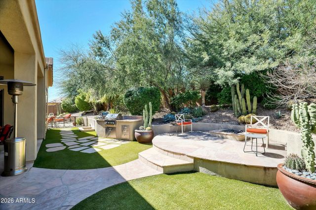 40808 N THUNDER HILLS Court, Phoenix, AZ 85086