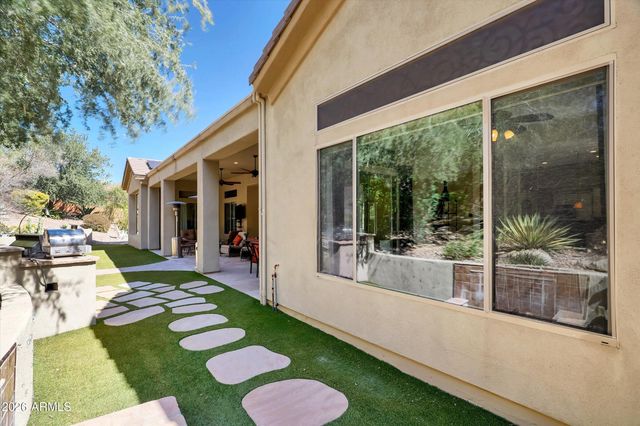 40808 N THUNDER HILLS Court, Phoenix, AZ 85086