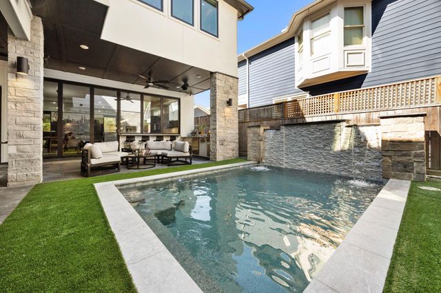 424 Redan Street, Houston, TX 77009