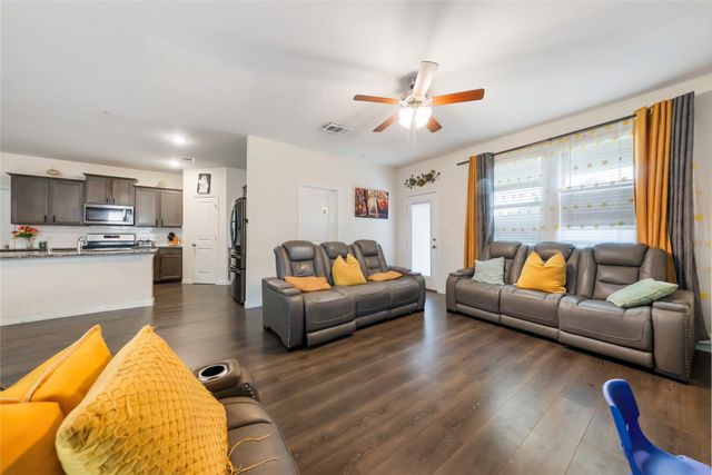 714 Spur Ridge, Princeton, TX 75407