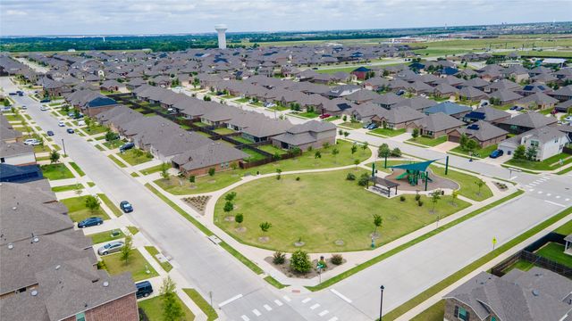 714 Spur Ridge, Princeton, TX 75407