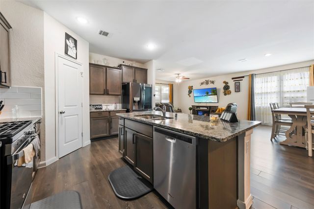 714 Spur Ridge, Princeton, TX 75407