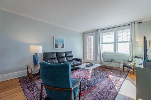 190 N Crest Road 10, Chattanooga, TN 37404
