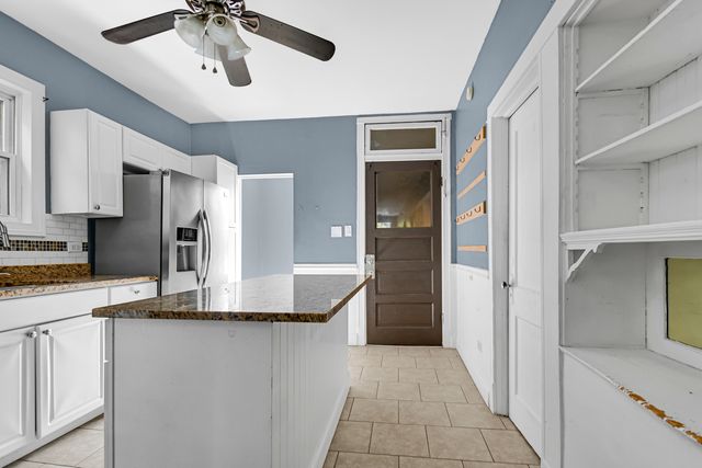 4434 S Richmond Street, Chicago, IL 60632