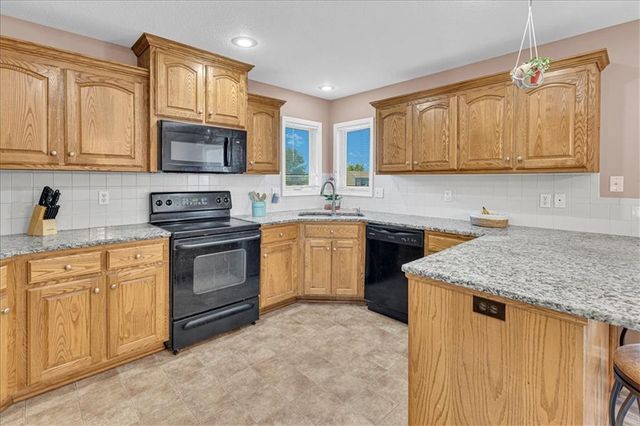 634 S Walnut Street, Gardner, KS 66030