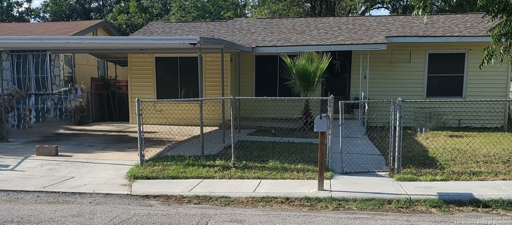 1243 JEWETT ST, San Antonio, TX 78237