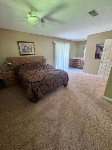 503 Greenbriar Avenue, Friendswood, TX 77546