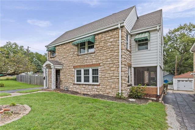 429 N Van Brunt Boulevard, Kansas City, MO 64123