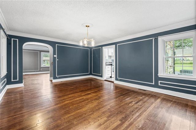 429 N Van Brunt Boulevard, Kansas City, MO 64123