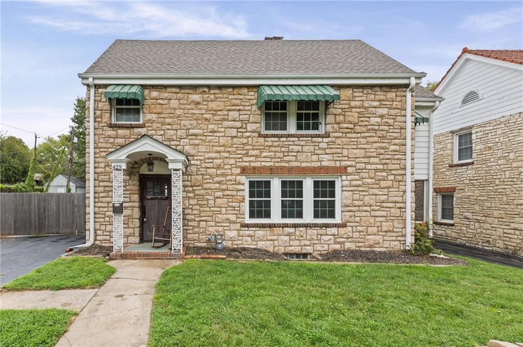 429 N Van Brunt Boulevard, Kansas City, MO 64123