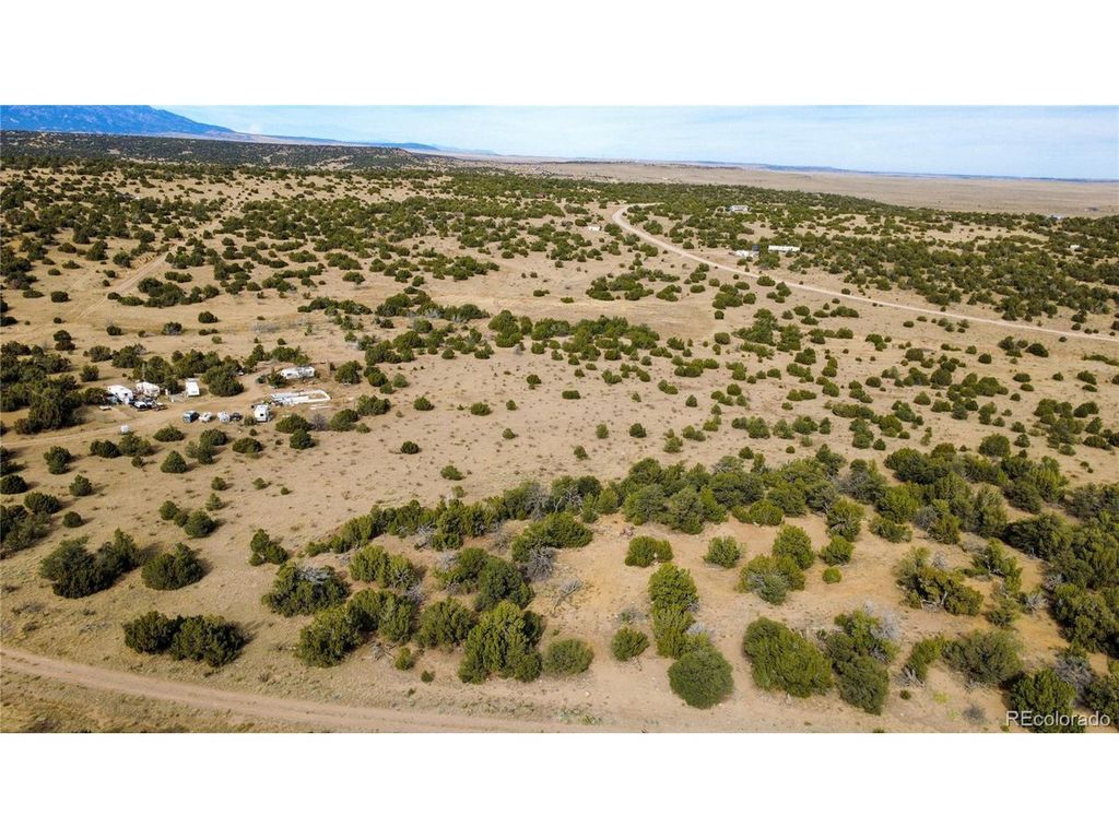 111 Pico del Questa, Walsenburg, CO 81089