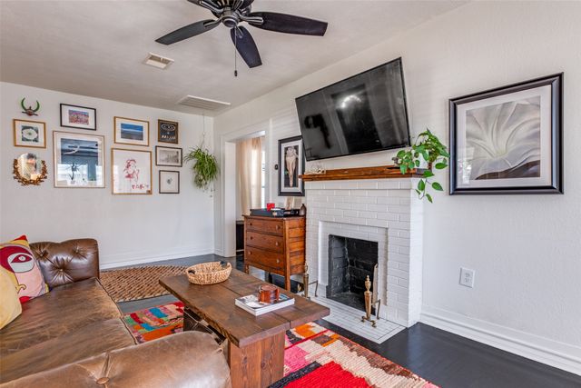 920 S Oak Cliff Boulevard, Dallas, TX 75208