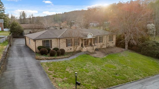 100 Pine Cone Lane, Chattanooga, TN 37415
