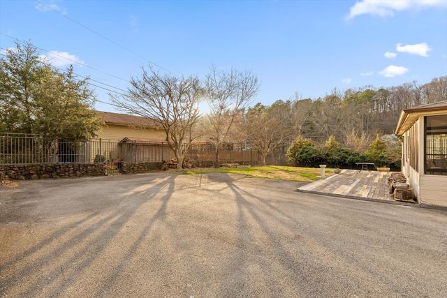 100 Pine Cone Lane, Chattanooga, TN 37415