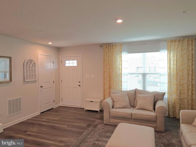 7 INKBERRY LN, Elkton, MD 21921