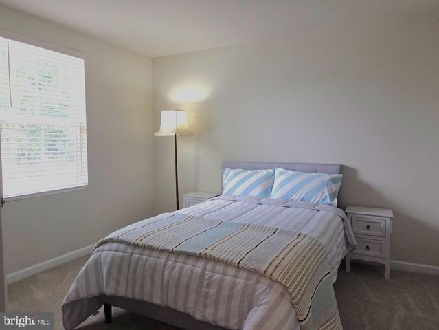 7 INKBERRY LN, Elkton, MD 21921
