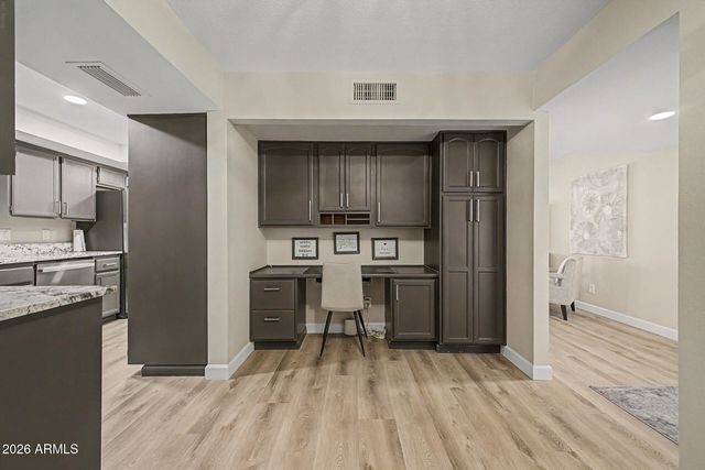 26433 S TRURO Drive, Sun Lakes, AZ 85248