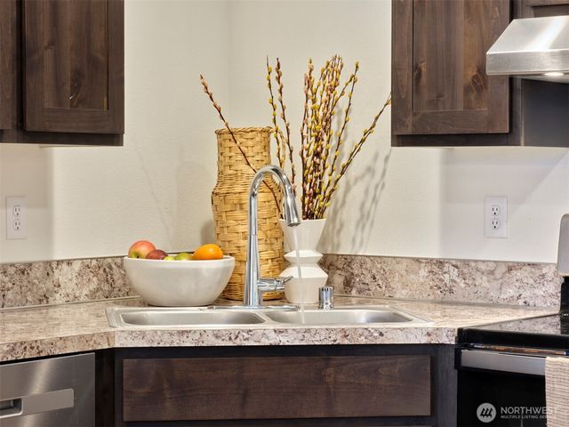 497 Hart Road, Winlock, WA 98596