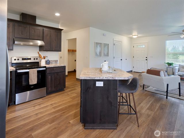 497 Hart Road, Winlock, WA 98596