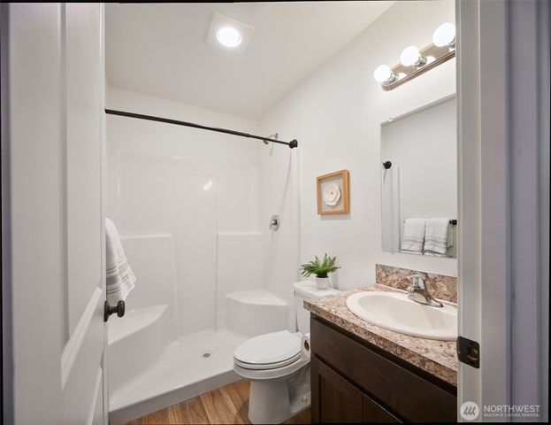 497 Hart Road, Winlock, WA 98596