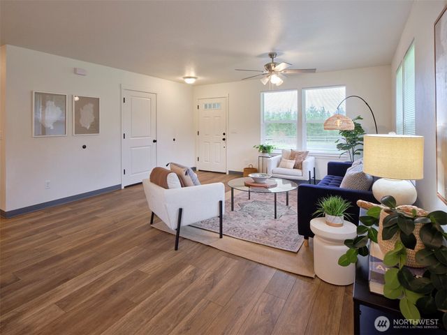 497 Hart Road, Winlock, WA 98596