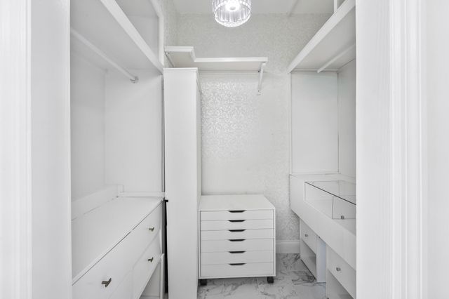 8 Jade Drive, Big Coppitt, FL 33040