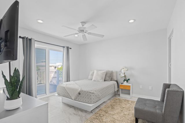 8 Jade Drive, Big Coppitt, FL 33040