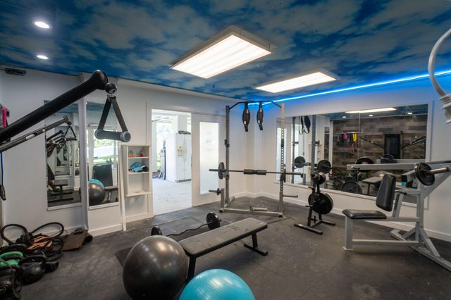 8 Jade Drive, Big Coppitt, FL 33040