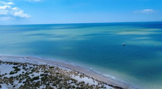 6390 2ND PALM POINT, St Pete Beach, FL 33706