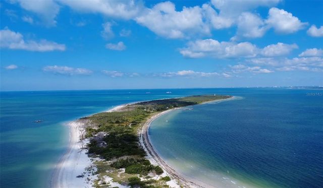 6390 2ND PALM POINT, St Pete Beach, FL 33706