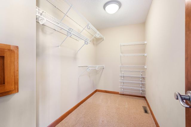 1502 Epperstone Enclave, Byron, MN 55920