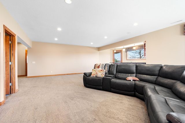 1502 Epperstone Enclave, Byron, MN 55920