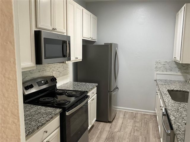 586 BRANTLEY TERRACE WAY 201, Altamonte Springs, FL 32714